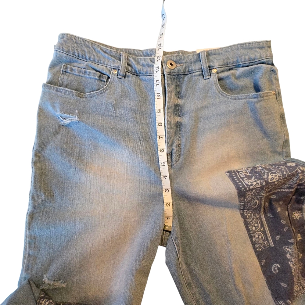 NWT Style&Co. Bandana Roses Vintage Style High Rise Straight Blue Jeans Size 14 - Picture 3 of 10